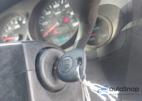 2010 Chevrolet Silverado 1500 Work Truck из США, поврежденный, VIN 1GCSCPE02AZ204250